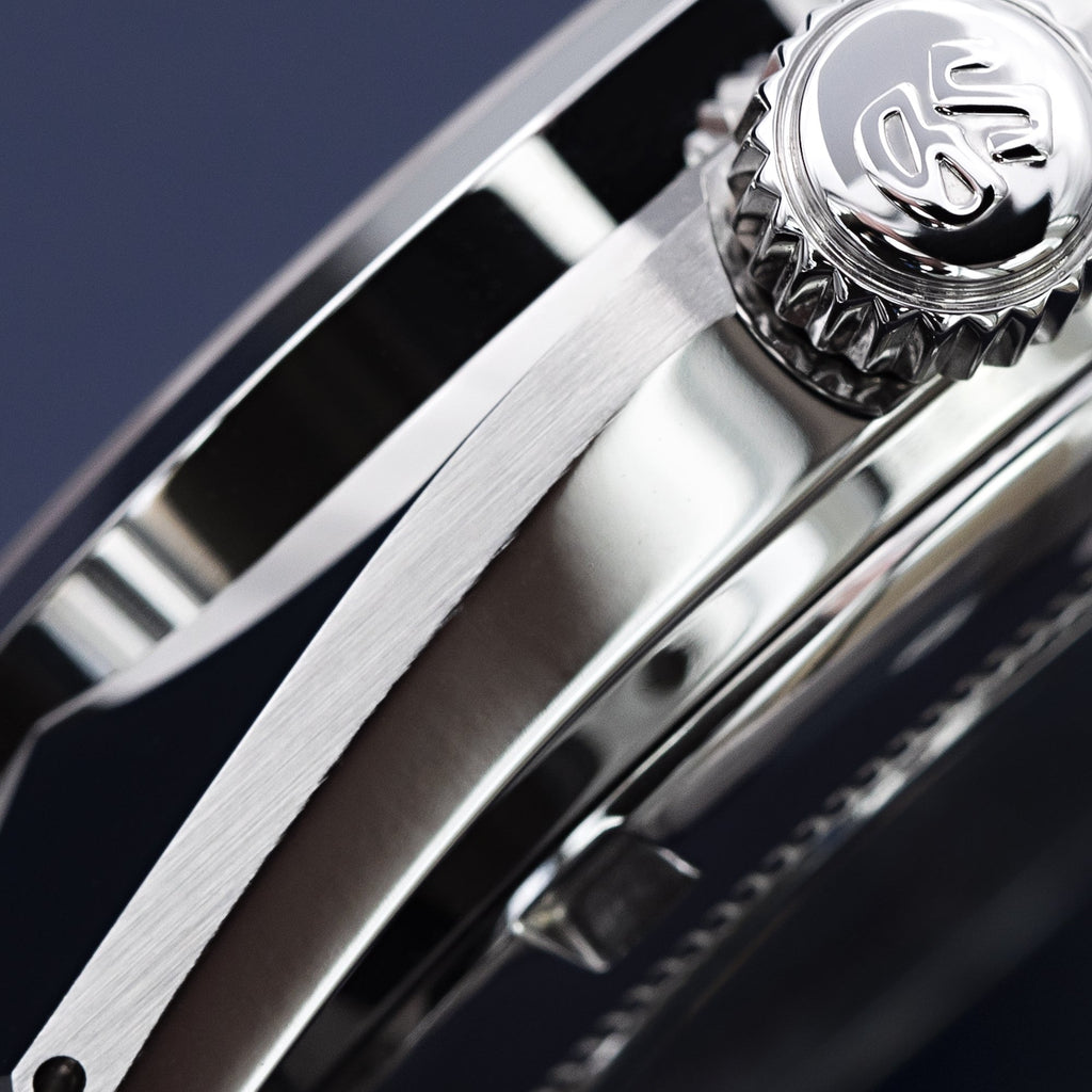 strapcode-watch-bands-Mirror-Zaratsu-polishing-Grand-Seiko-GMT