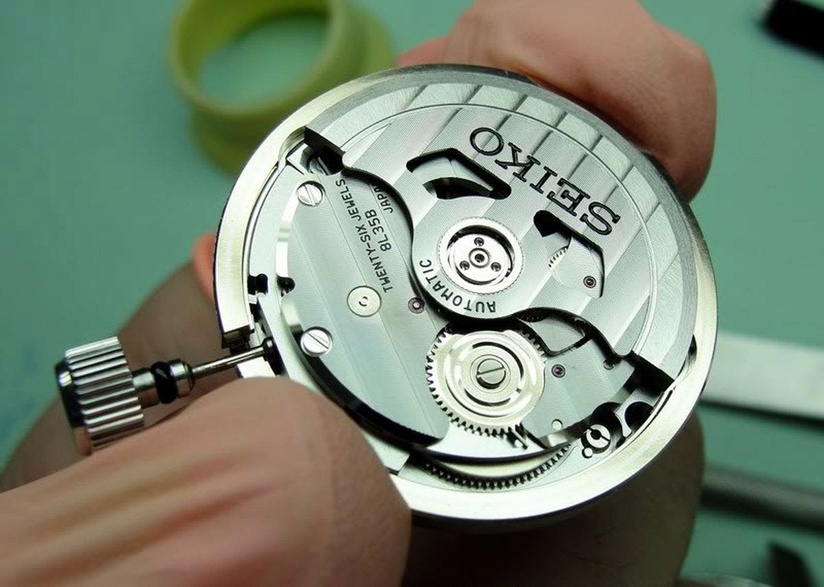 Seiko mechanical movements - Seiko caliber 8L35 | Strapcode