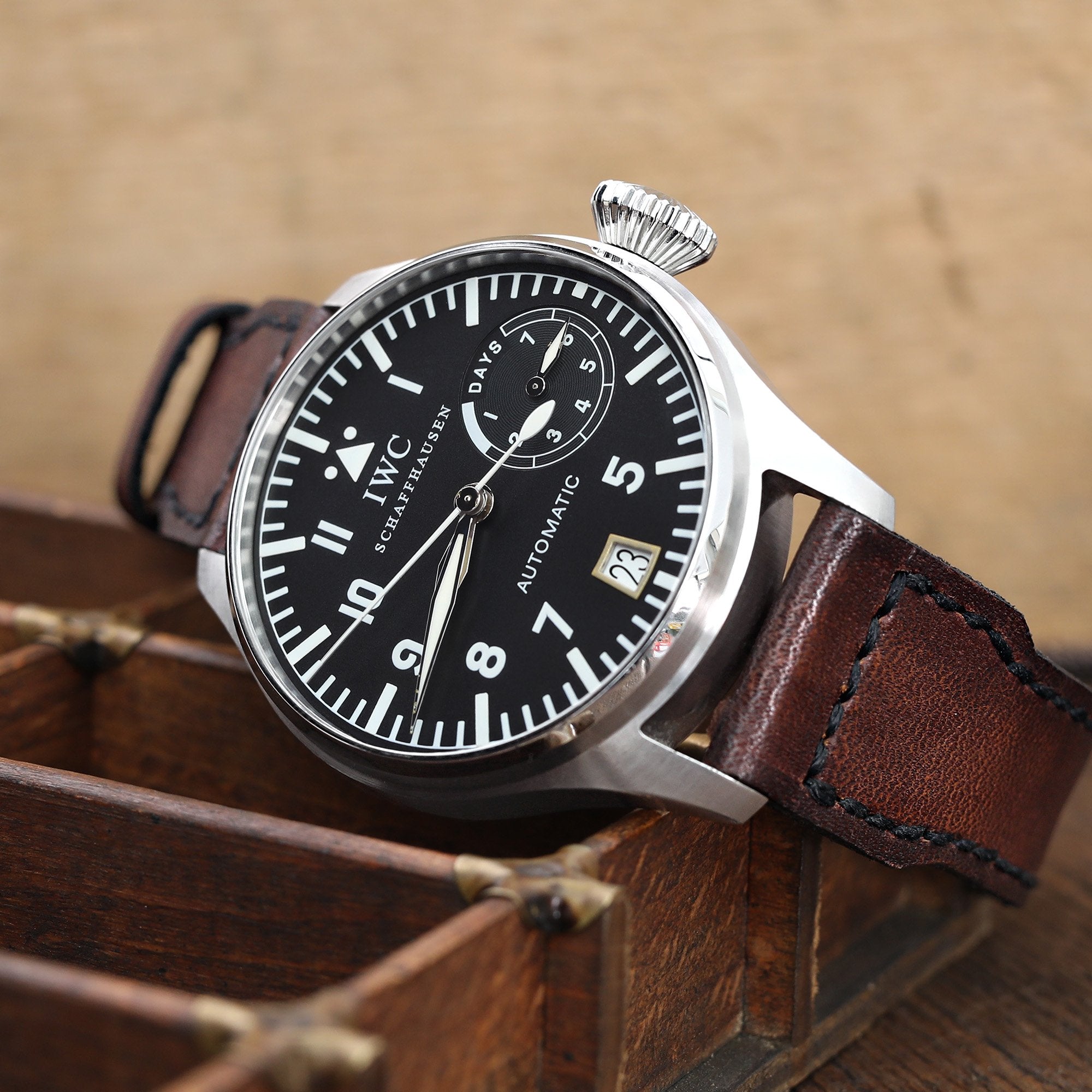 For IWC Big Pilot– Strapcode