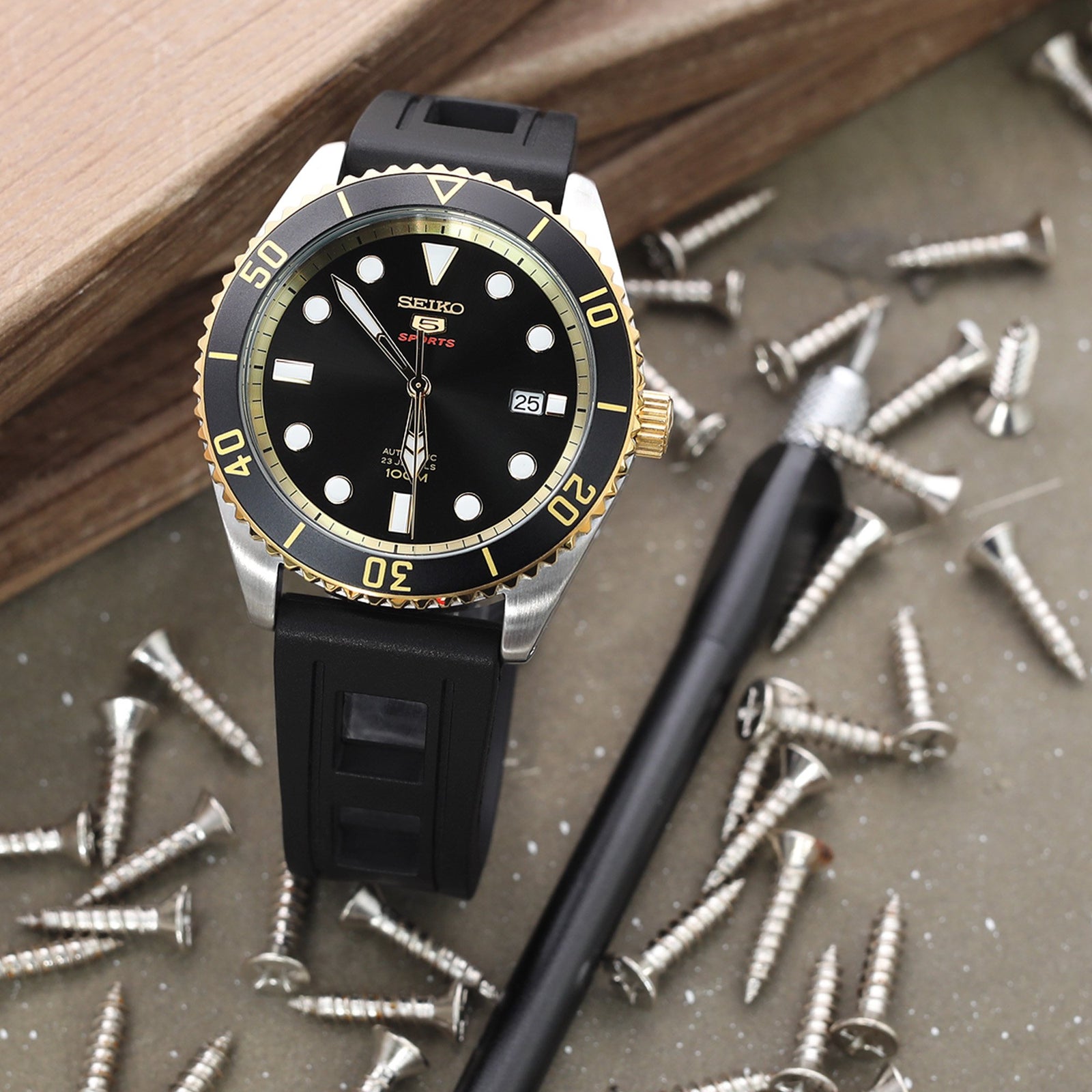 Get the Looks of Seiko Prospex 