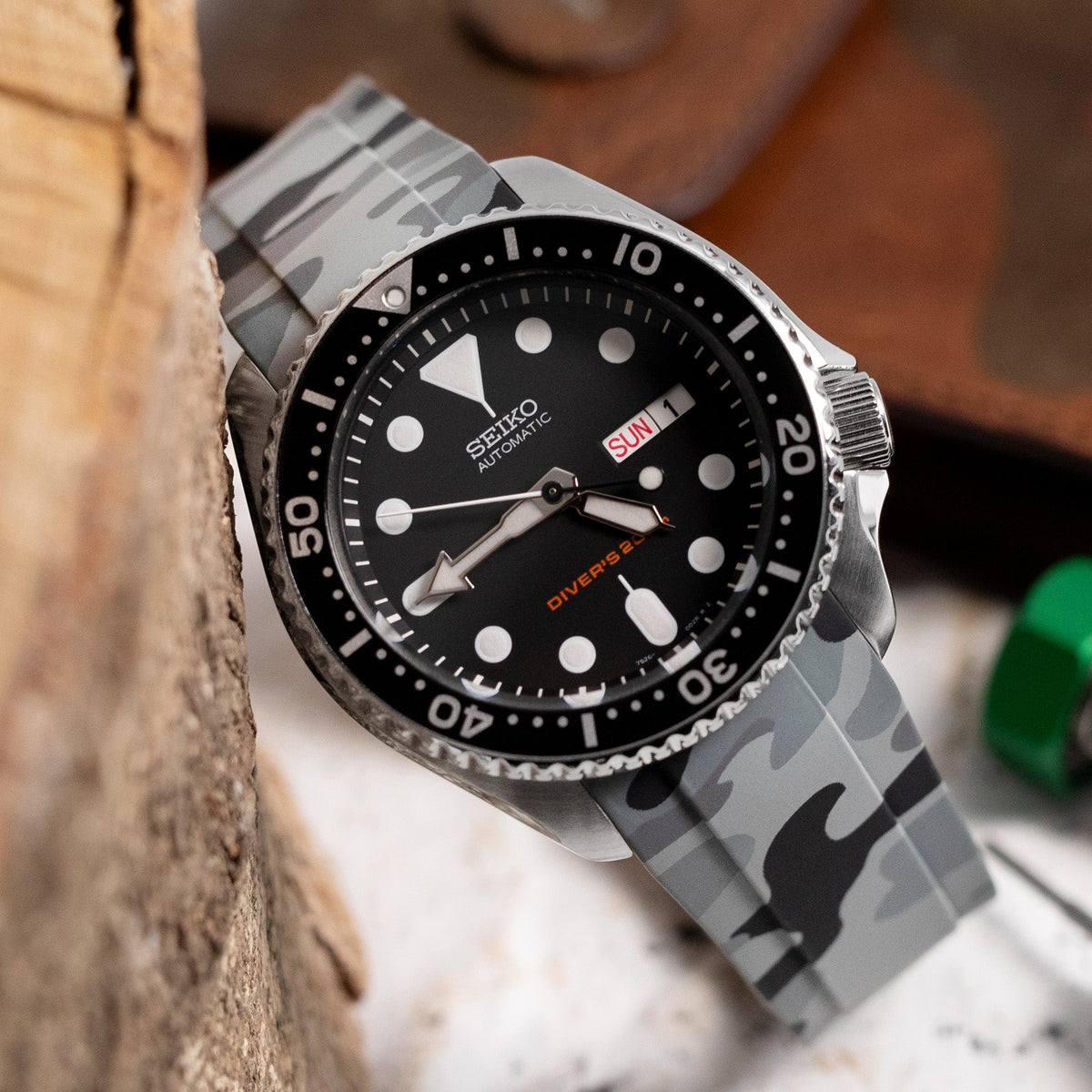 Seiko Mods, Seiko SKX007 Upgrade, Curved End Watch Bands | Strapcode