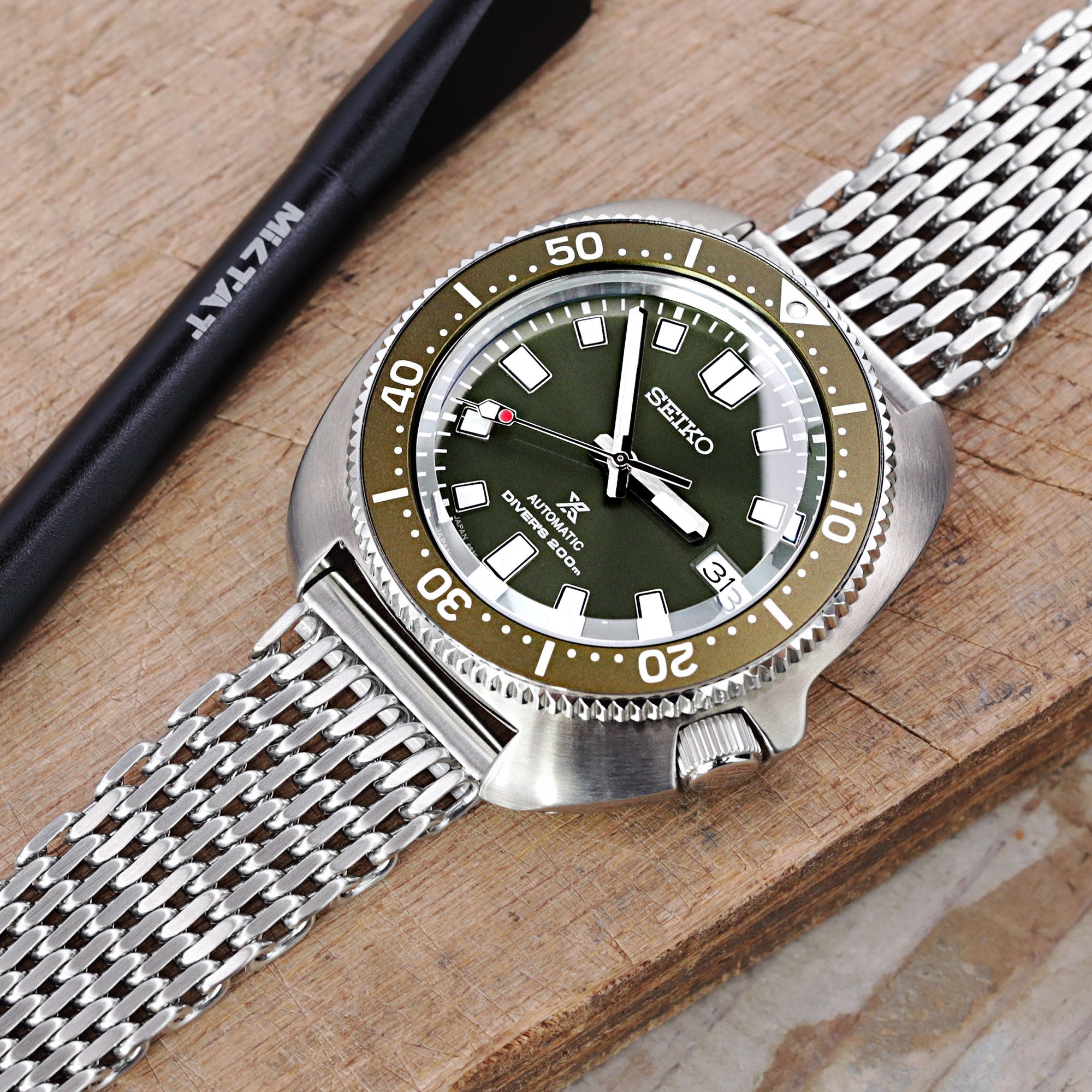 20mm Brushed Tapered Winghead SHARK Mesh watch band | Strapcode