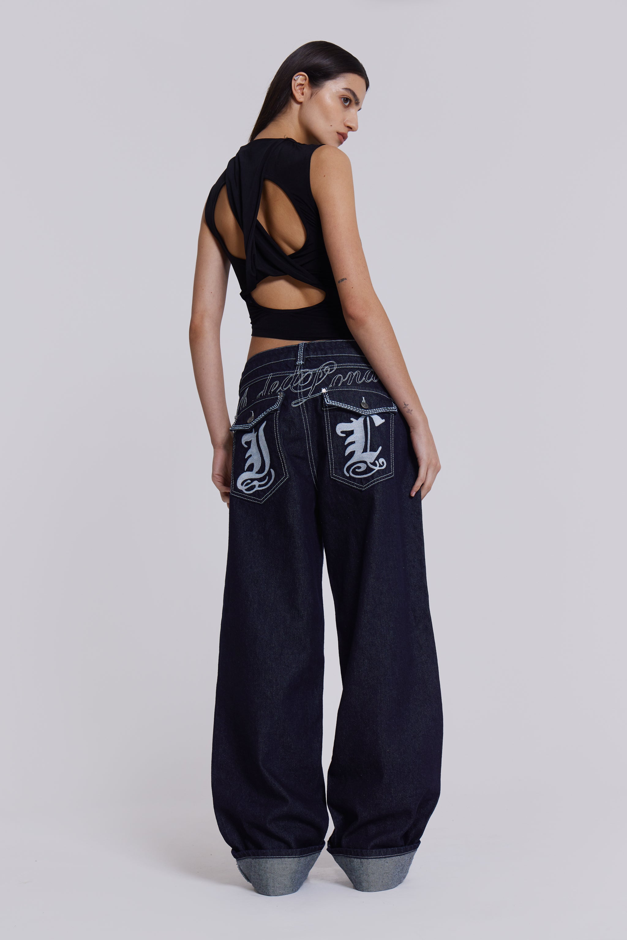 Sonic Embroidered Baggy Jeans