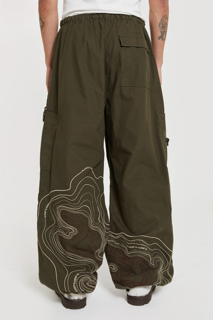 初回限定 Jaded London EMBROIDERED SCENE OVERSIZED PARACHUTE PANTS