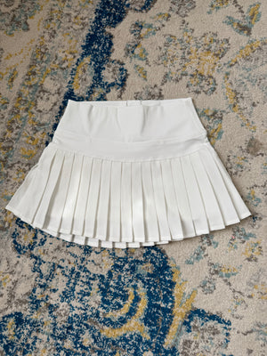 Athletic Pleat Skort- white - Sissy & Bean