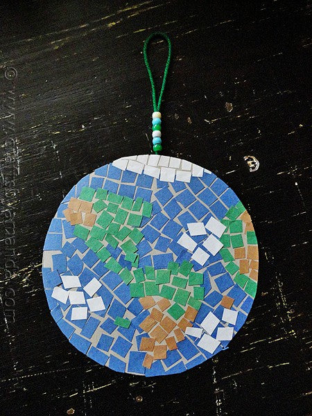 Earth Day Craft paper mosaic earth with link to recipe 