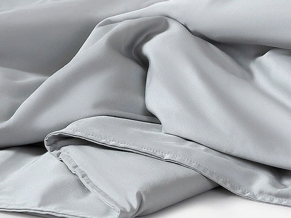 The Benefits of Weighted Blankets for Alzheimer's & Dementia