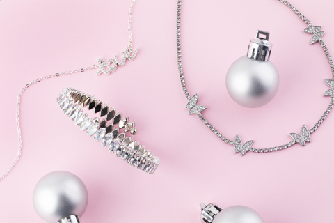 narrow|diamond-jewellery-for-christmas