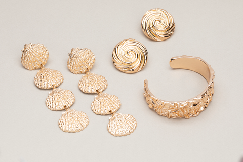 vacation-accessories-coastal-jewellery-trend