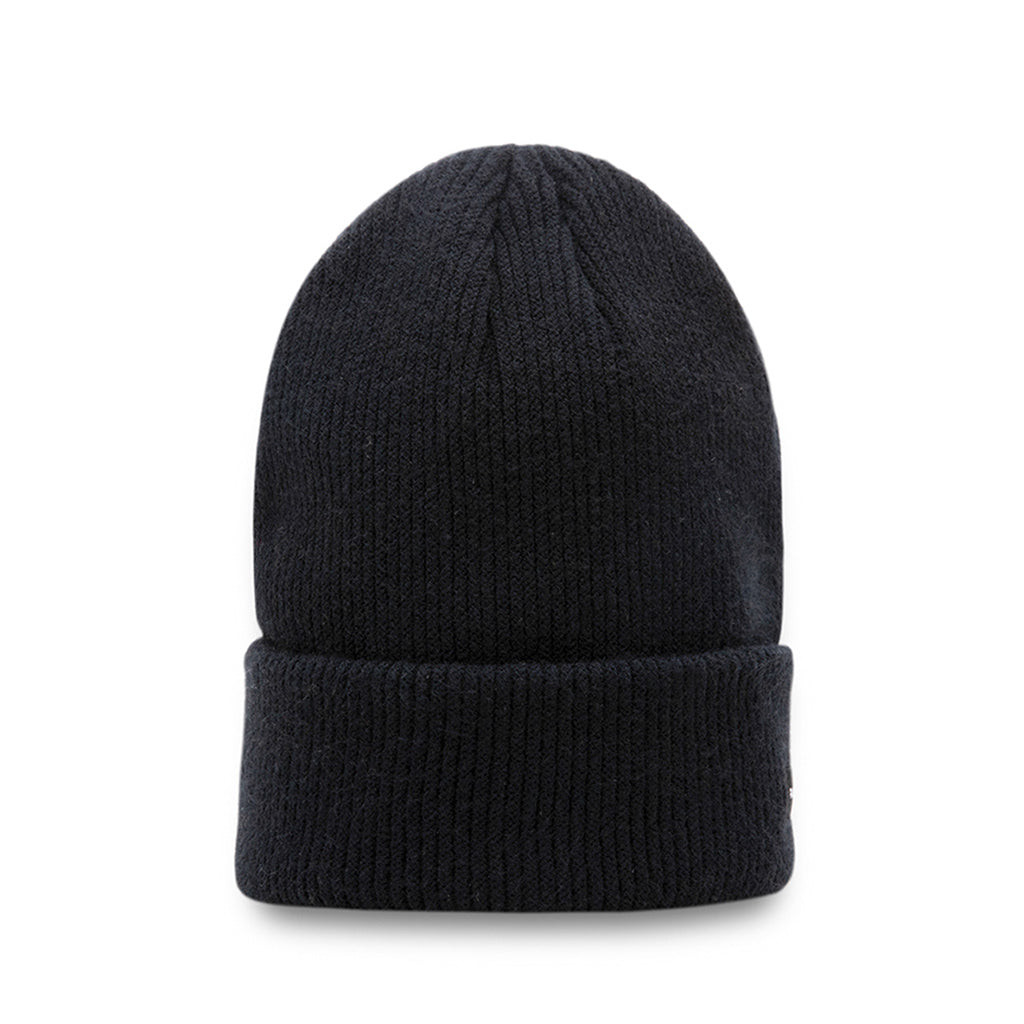 BLACK TRADITIONAL BEANIE – RAISED BY SOCIETY