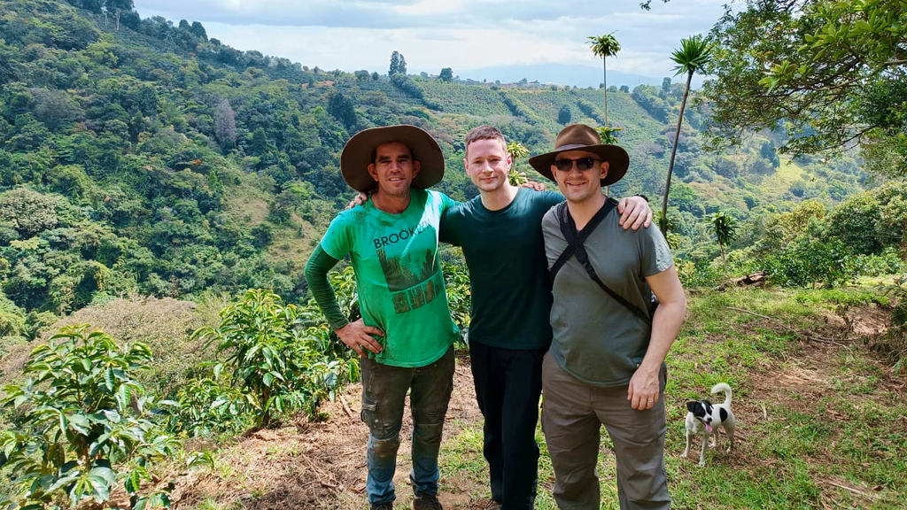 Allan Oviedo, Hasbean eCommerce Manager Chris Glover-Price and OCR Green Buyer Roland Glew on Finca Carmella