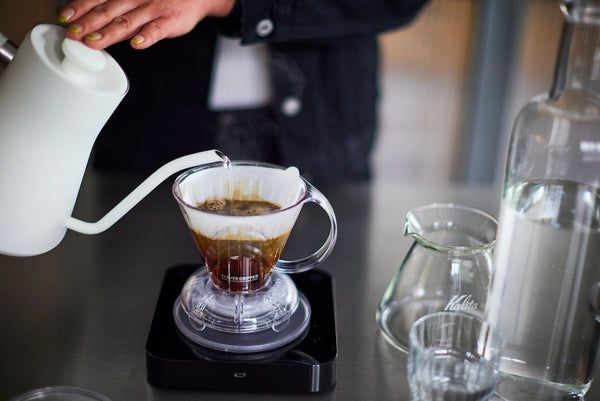 Pouring water into a Clever Dripper