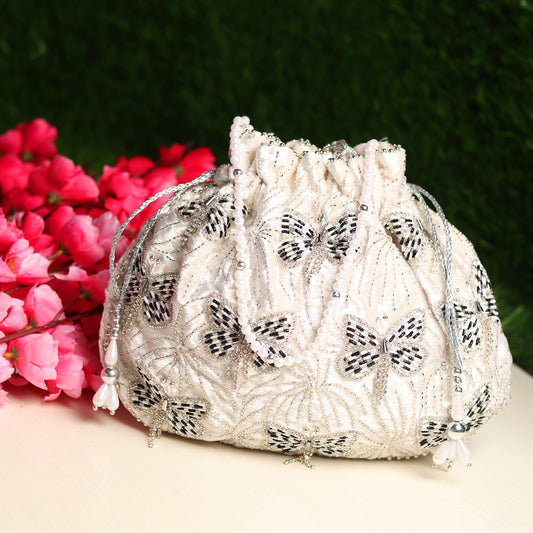 Peb28 Womens Rhinestone Hand Bags Crystal Clutch Bridal Purse with Pearls  Beads Pearl Evening Bag - China Crystal Clutch Bag and Crystal Bag price |  Made-in-China.com