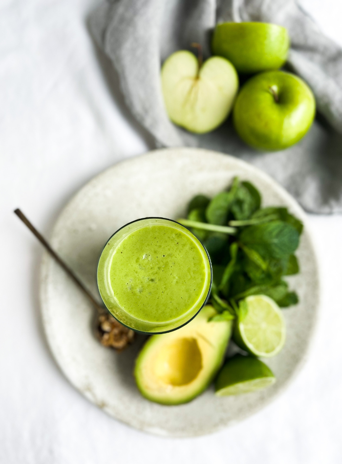 Wellbeing - My 3 Ingredient Smoothie For Glowing Skin + Healthy Hair