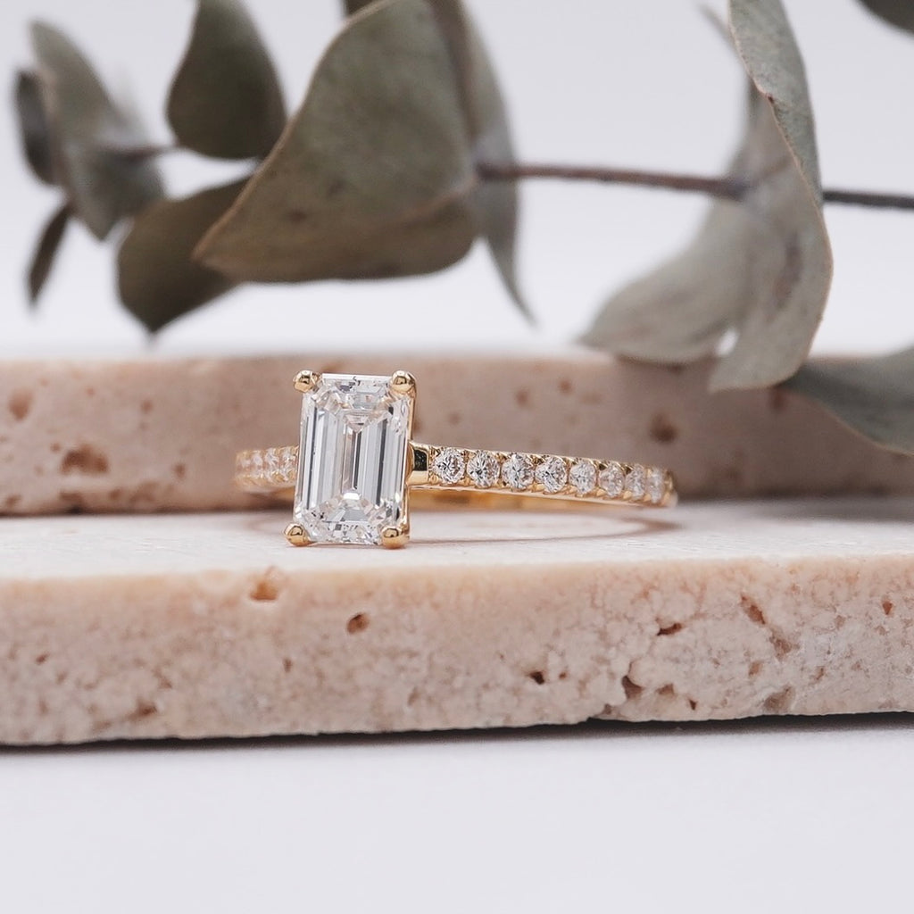 The “Brittany” Ring is a Round Brilliant - Dover Jewelry Blog