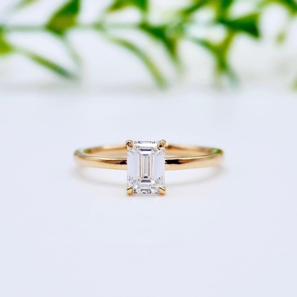 Wedding Ring On Left Hand Meaning | 3d-mon.com