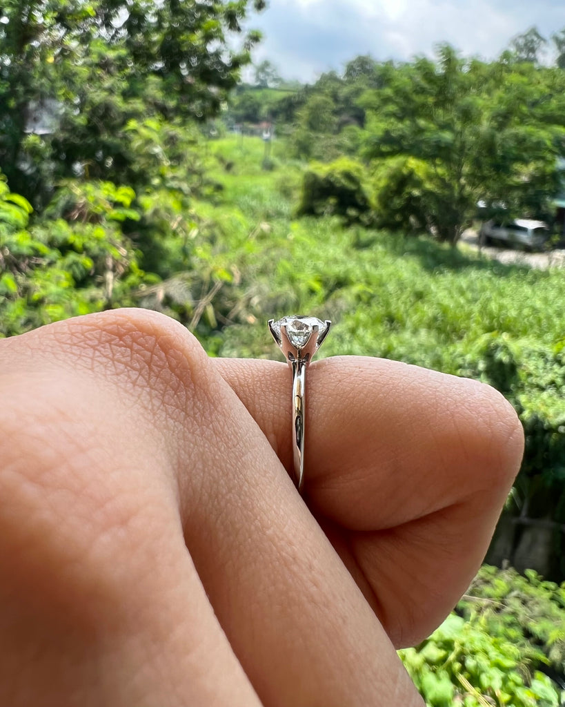 Engagement ring Wedding rings gold jewelry moissanite lab grown diamond manila philippines