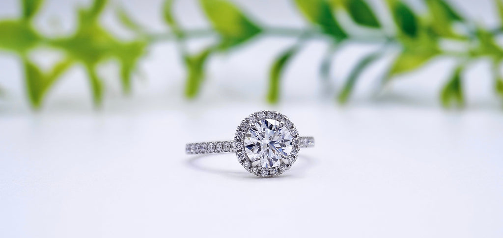 Get the Perfect Lab Grown Diamond Engagement Rings | GLAMIRA.in