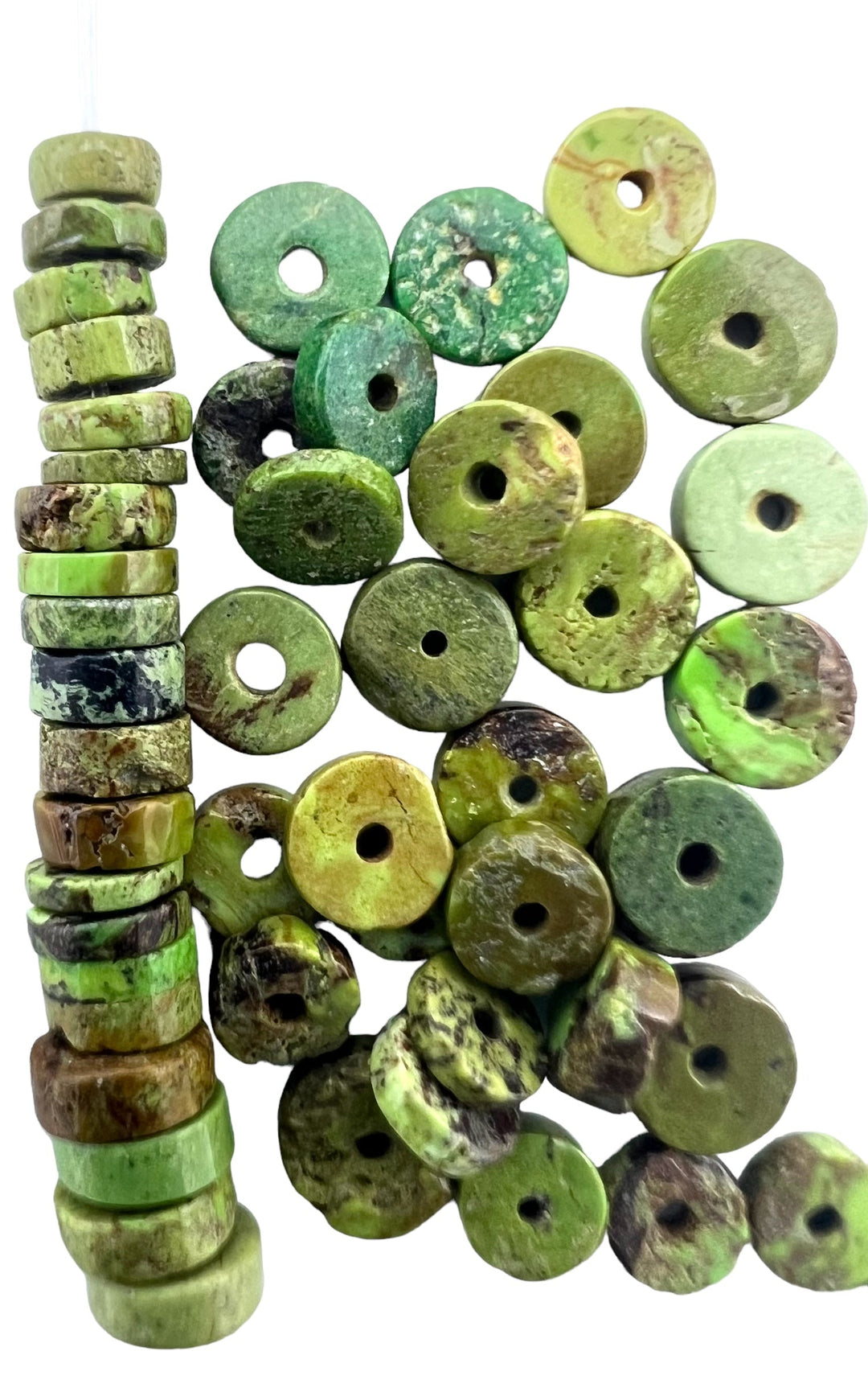 Coco Heishi 4-5mm Natural Beads - 20 Pieces - Bead Inspirations