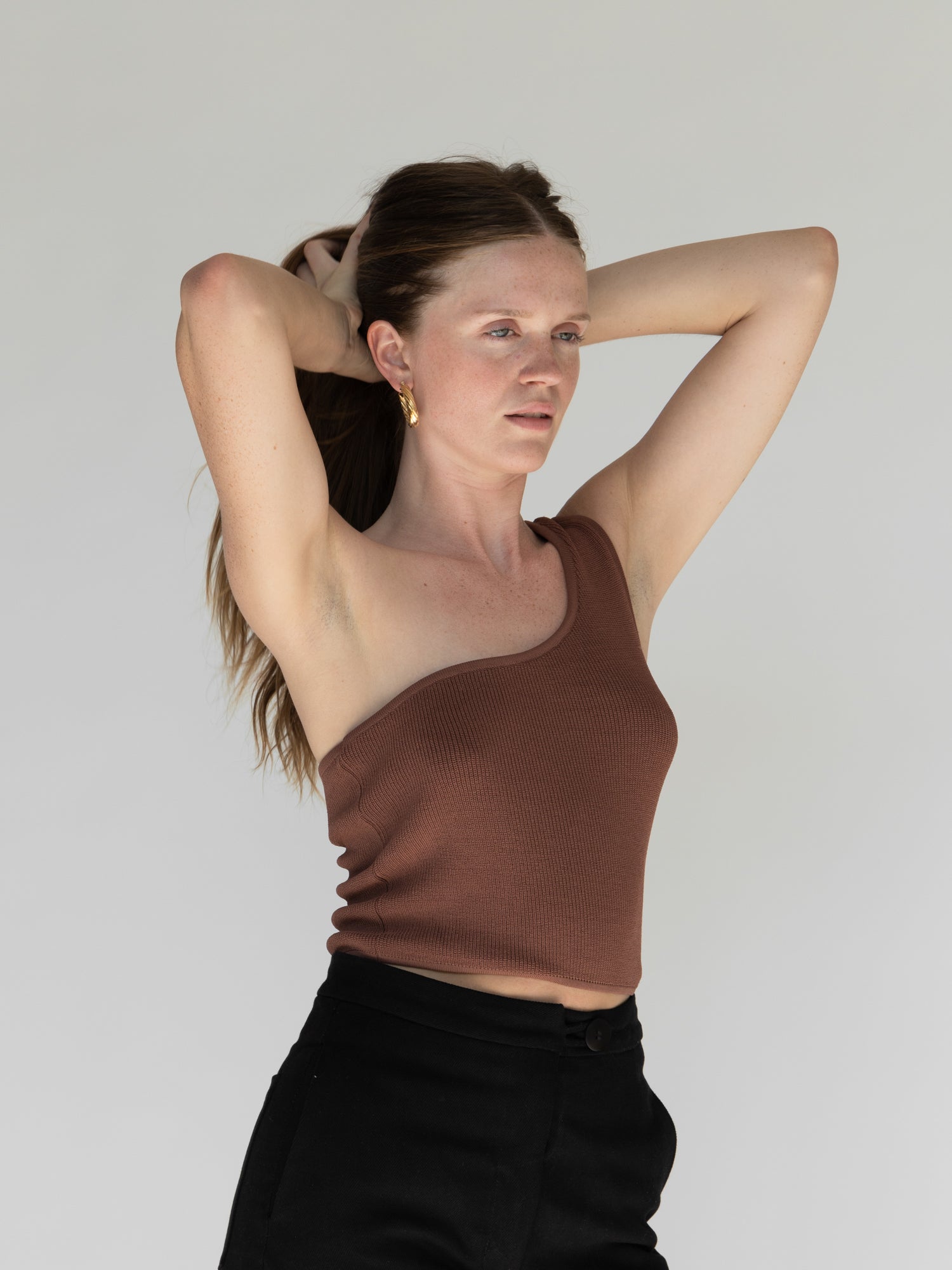 Asymmetrical Knit Top / Brown