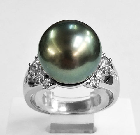 Handmade Pearl and Diamond Ring 