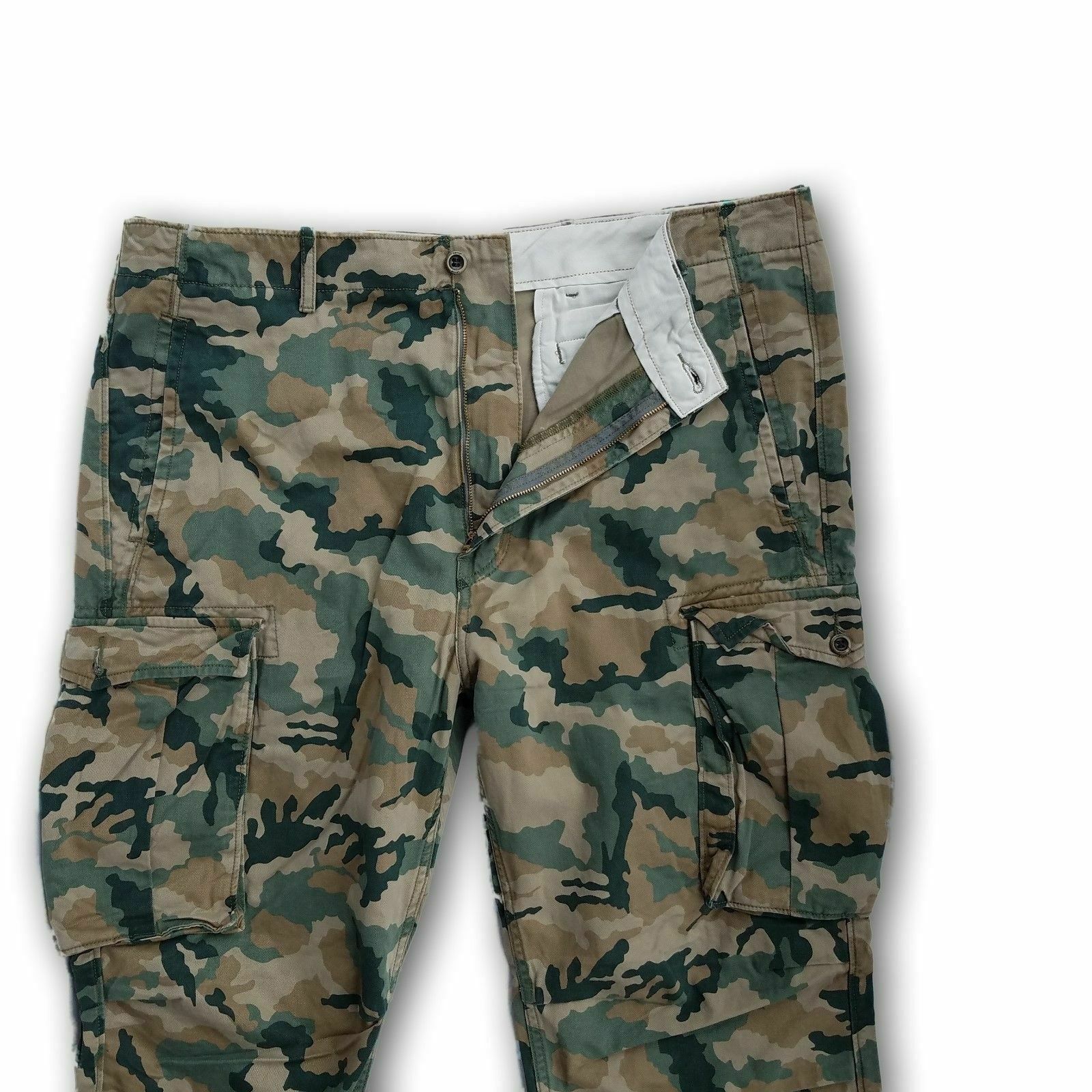 levi's camo cargo pants