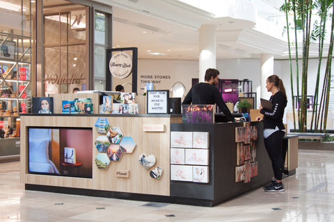 Memory Block Mall Kiosk