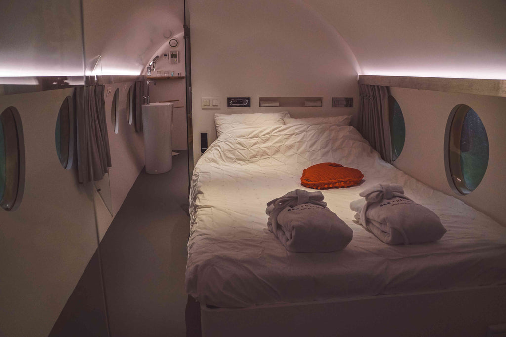 Bijzonder overnachten - Slapen in een vliegtuig suite