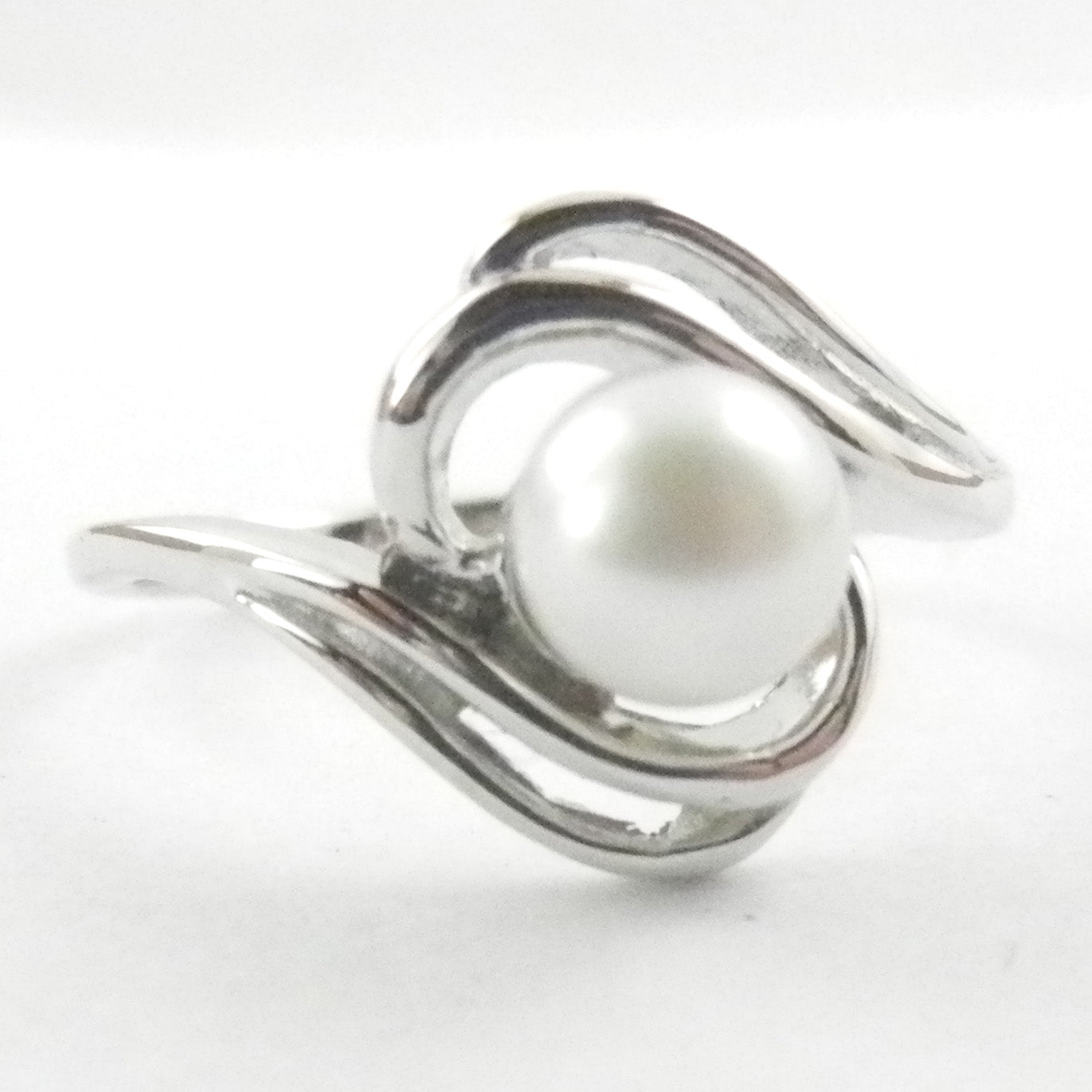 Akoya Pearl and White Gold Ring