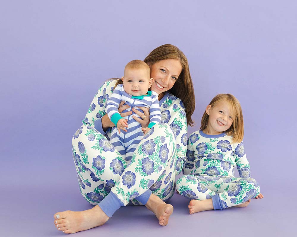 FH22-Pajamas-Family-Purple Poppy and Peri Stripe 10.jpg__PID:f84752be-9802-41c9-ad5a-9e8641a04d4b