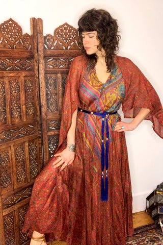 model-wearing-goddess-70s-boho-adini-angel-sleeve-v-neck-kaftan-recycled-vintage-indian-pure-silk-sustainable-slow-fashion-all-about-audrey_35_800x