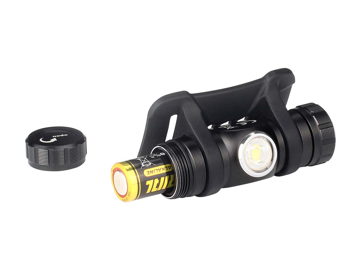 LINTERNA FENIX LD 12 320 LUMENS en WATERFIRE