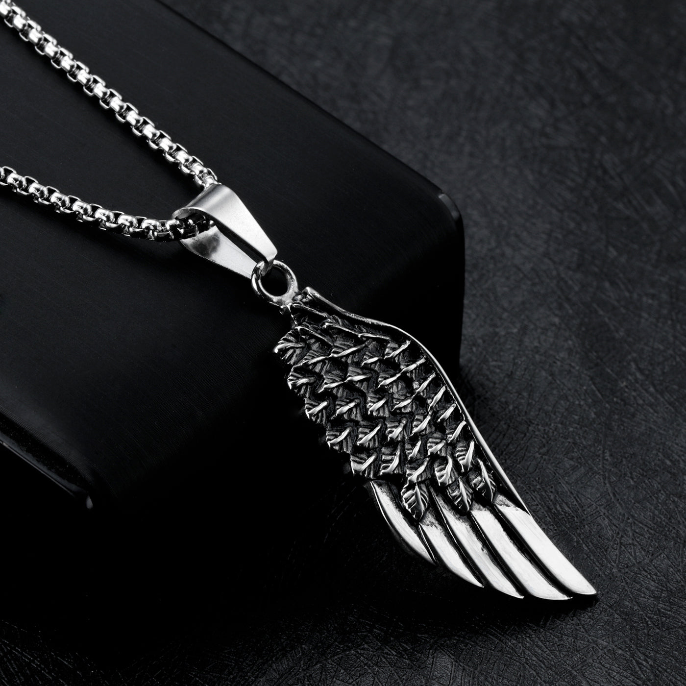 Angel Wings Men's Pendant Simple and Fashion Style Wing Necklace ...