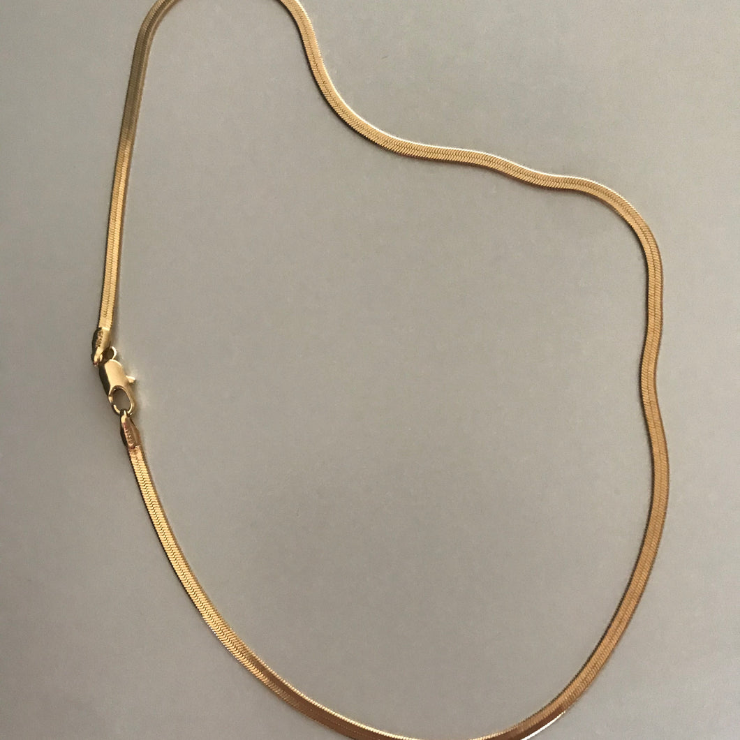 Anguis necklace