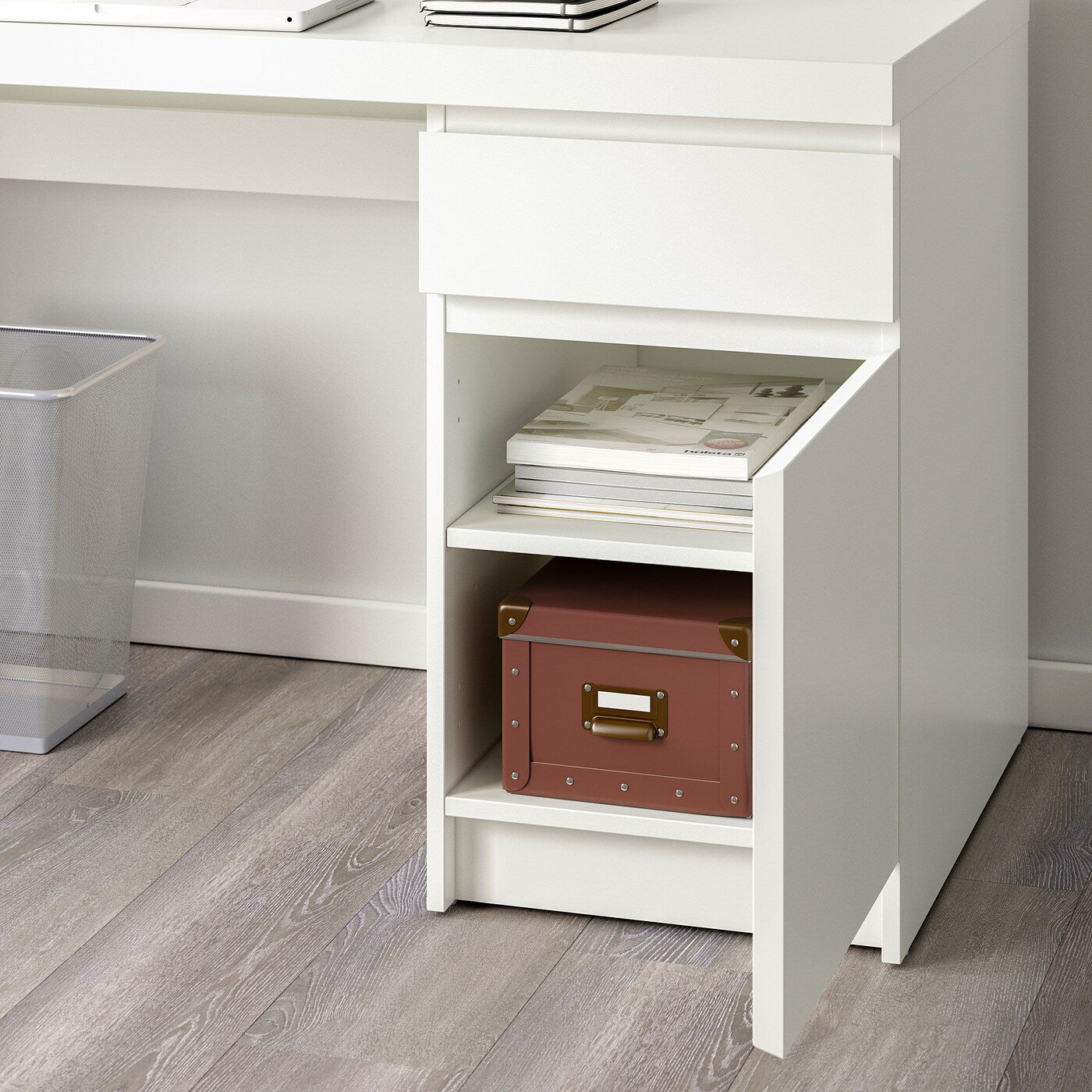 IKEA MALM desk, white, 140x65 cm – Good Furniture
