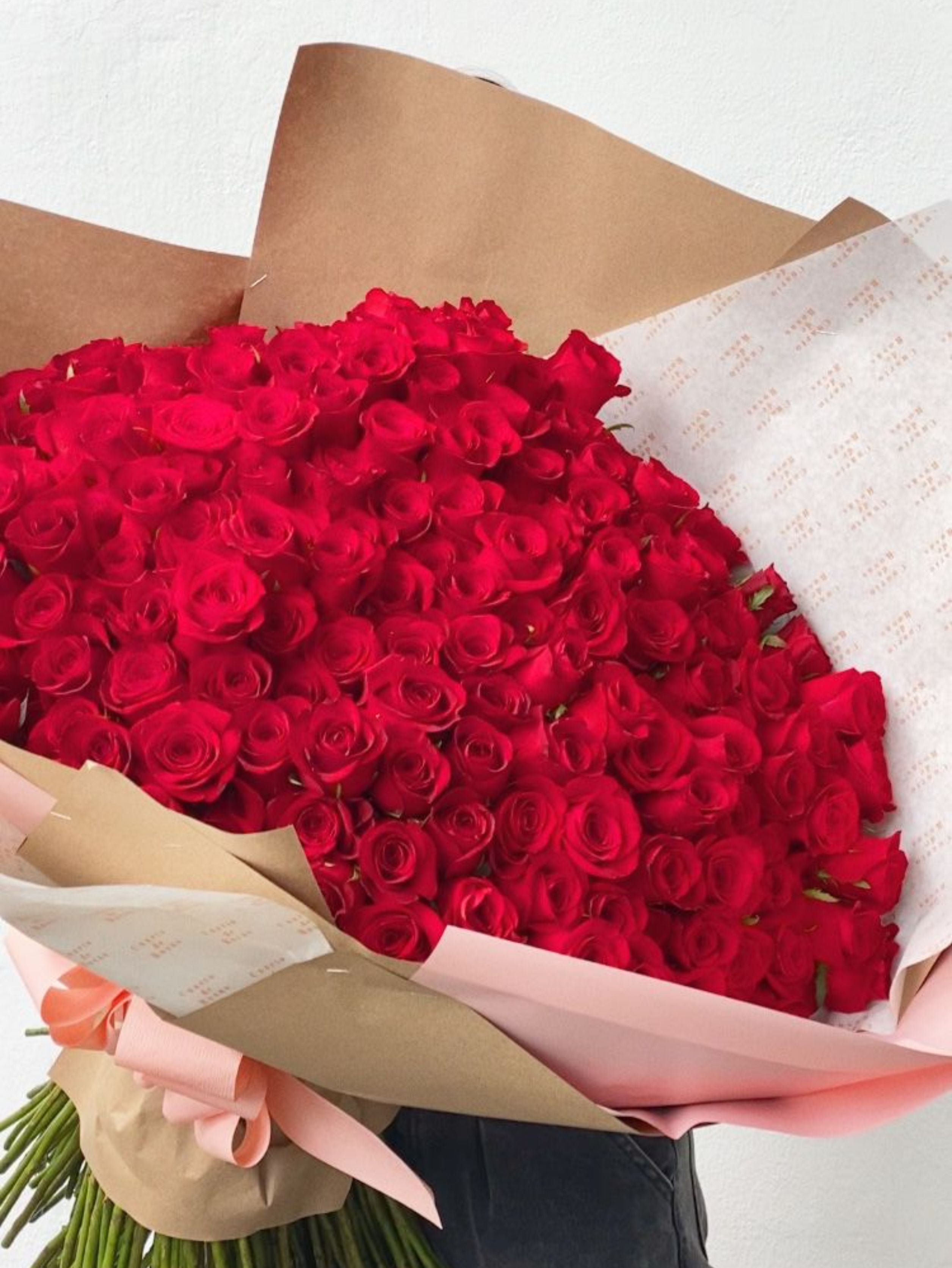 Maxi Ramo 200 Rosas – Cuarto de rosas