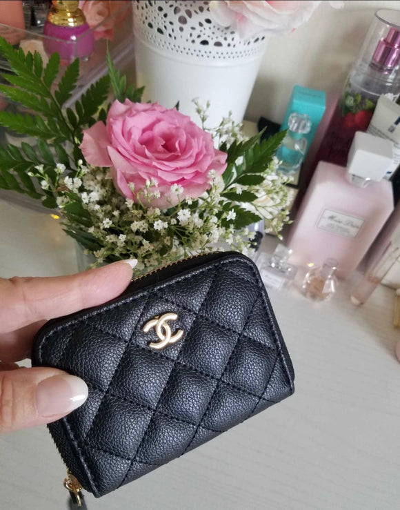 chanel keychain card holder