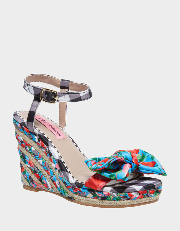betsey johnson wedge shoes