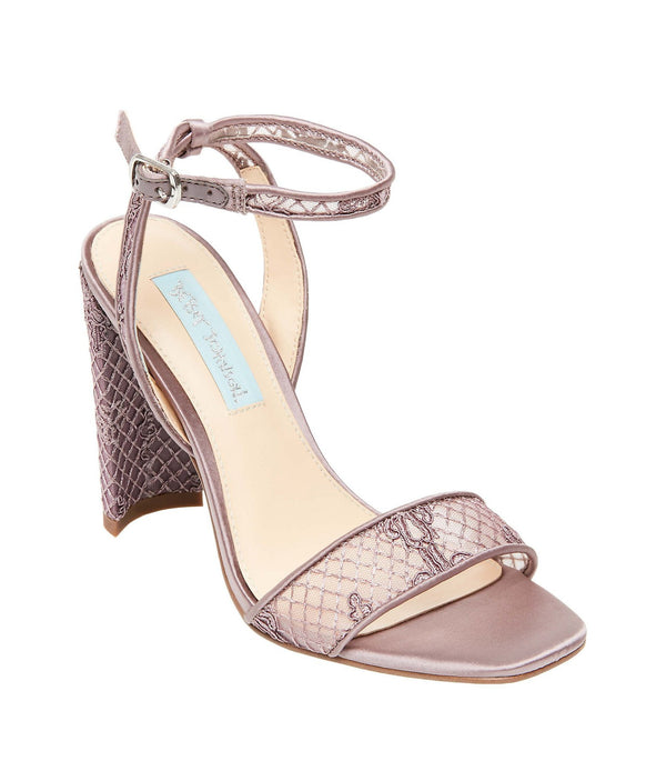 betsey johnson klara sandal