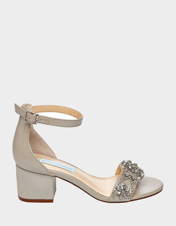 betsey johnson gown shoes