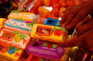 day of the dead sugar coffins