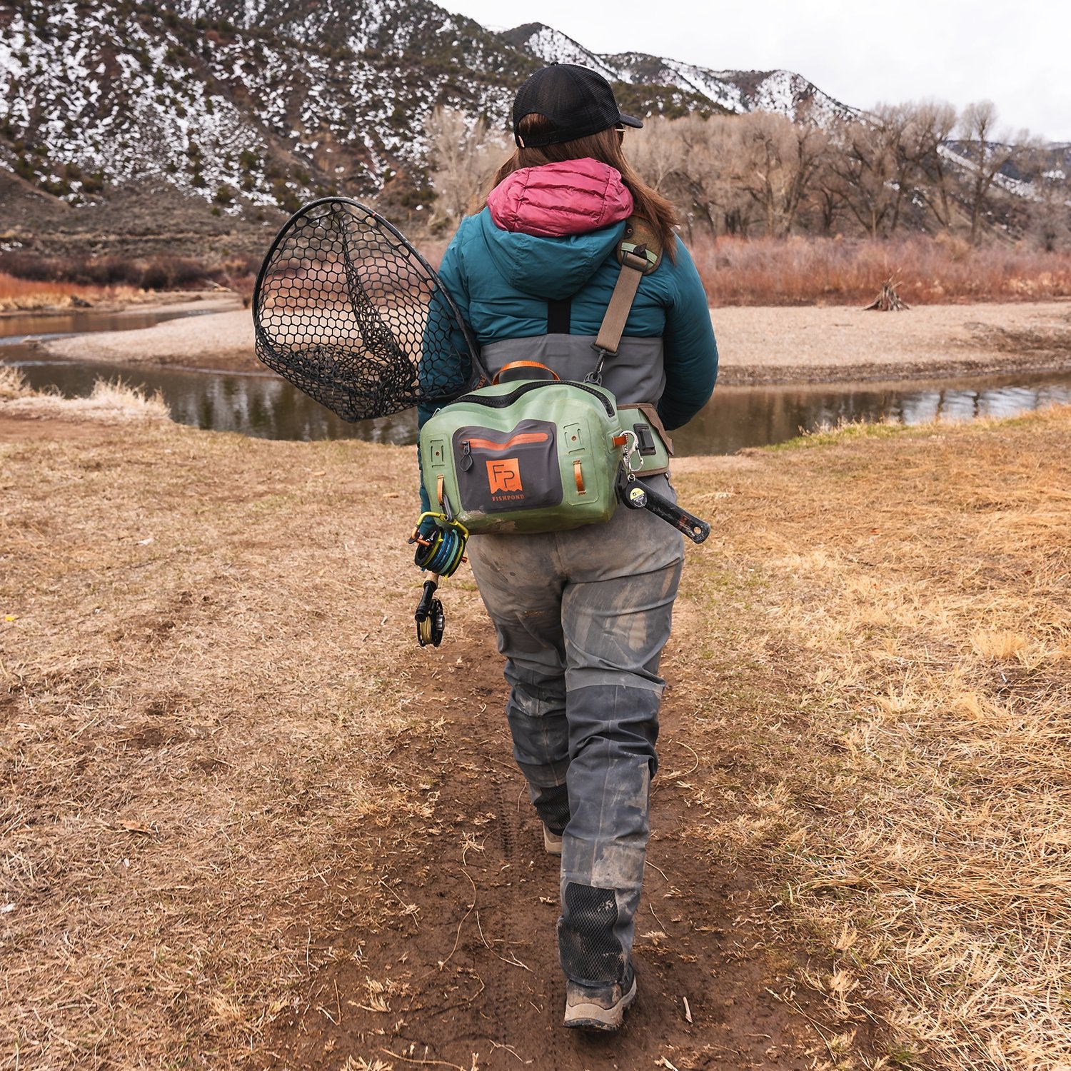 Fly fishing chest pack