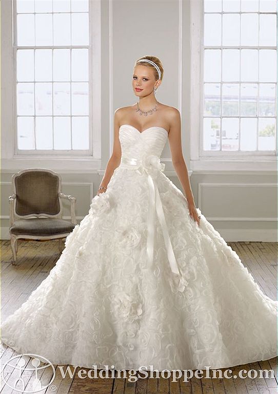 Sale Formal Gowns & Wedding Dresses – Kiyonna