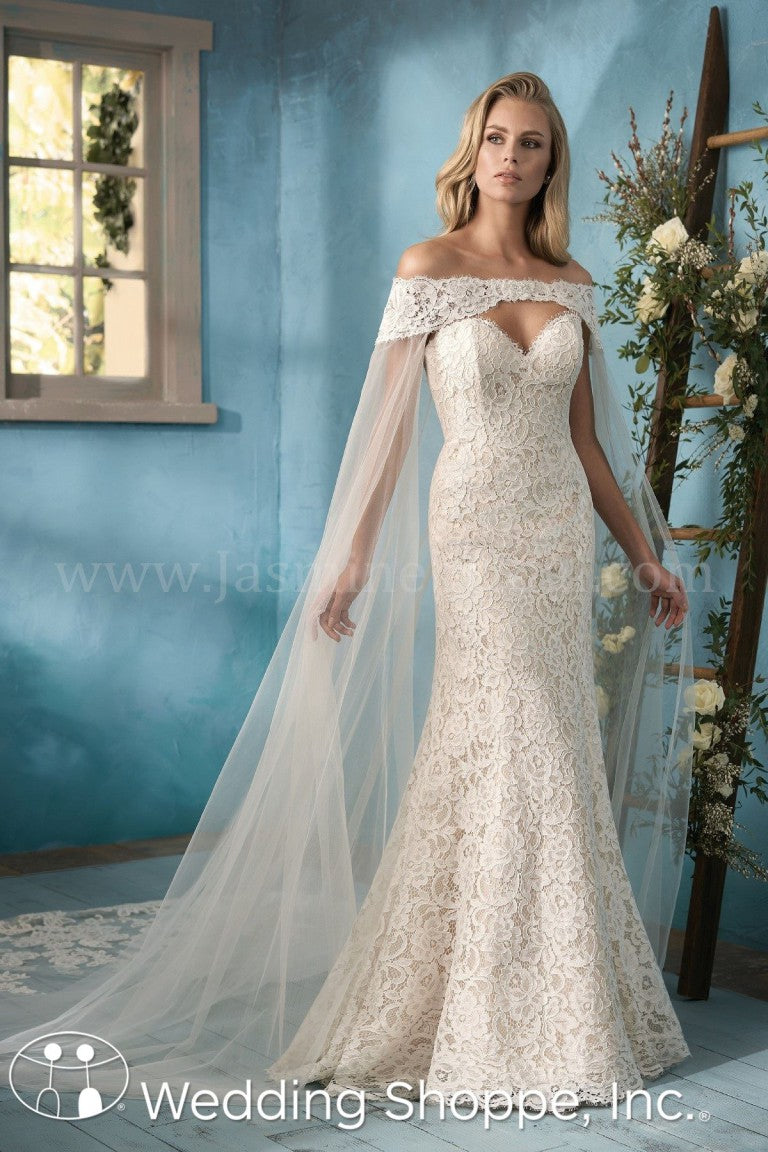 New Reem Acra Wedding Dresses, Plus Past Collections | Gold wedding gowns,  Reem acra wedding dress, Bridal gown trends