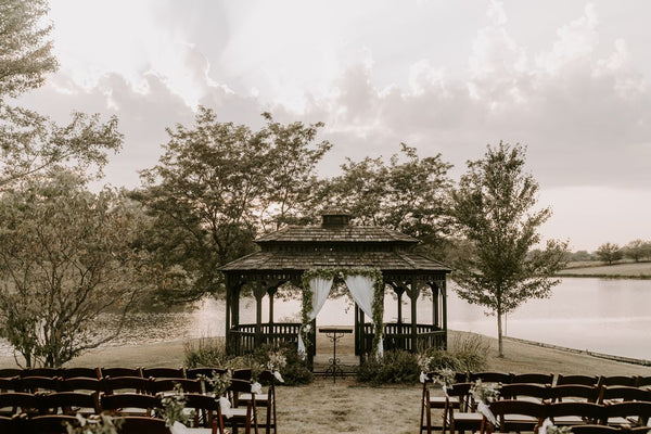 outdoor wedding ceremony