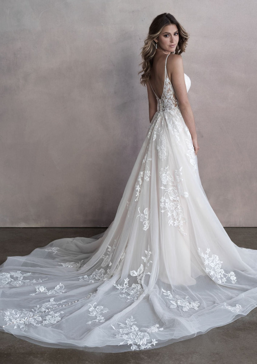 Allure Bridal 9802 Wedding Dress | The Wedding Shoppe