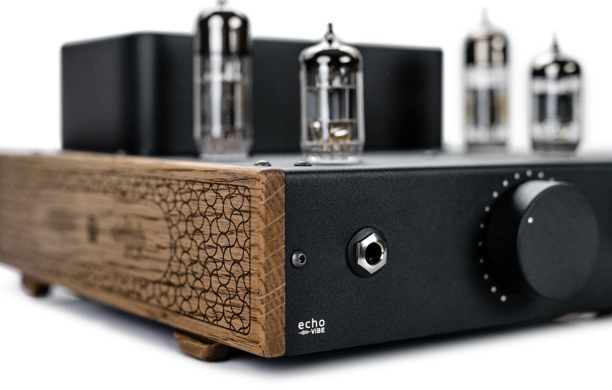 Feliks Audio Echo Vibe front left corner closeup Bokeh