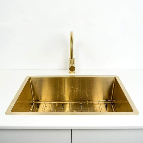 brushed-brass-gold-sink-avisa-buildmat