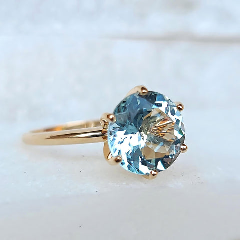 Sincerely Ginger Jewelry 14K Jumbo Aquamarine Engagement Ring in Yellow Gold