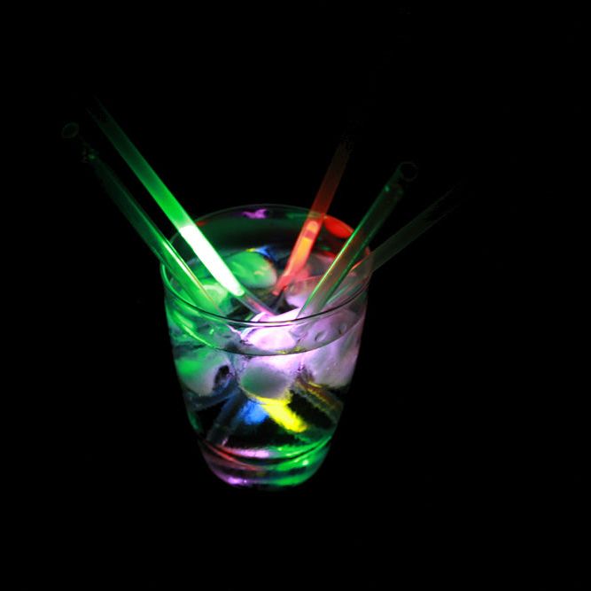 glow in the dark straws